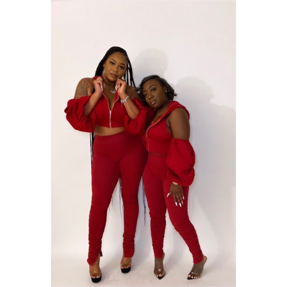Be Mine 2 Piece Set 🥰❤️